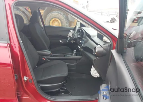 2024 Nissan Kicks Sv Xtronic Cvt из США, поврежденный, VIN 3N1CP5CVXRL470679